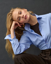 Load image into Gallery viewer, Leo Deep Blue Cotton Poplin Unisex Shirt
