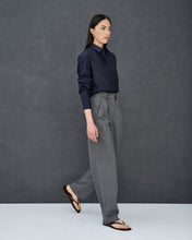 Load image into Gallery viewer, Charvey Gray Pleated Wide-leg Pants