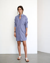 Charger l'image dans la galerie, Robe chemise oversize à rayures bleu marine Gabriella