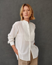 Charger l'image dans la galerie, Chemise en gaze de laine ivoire à plastron