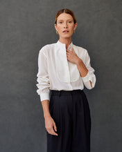 Charger l'image dans la galerie, Chemise en gaze de laine ivoire à plastron