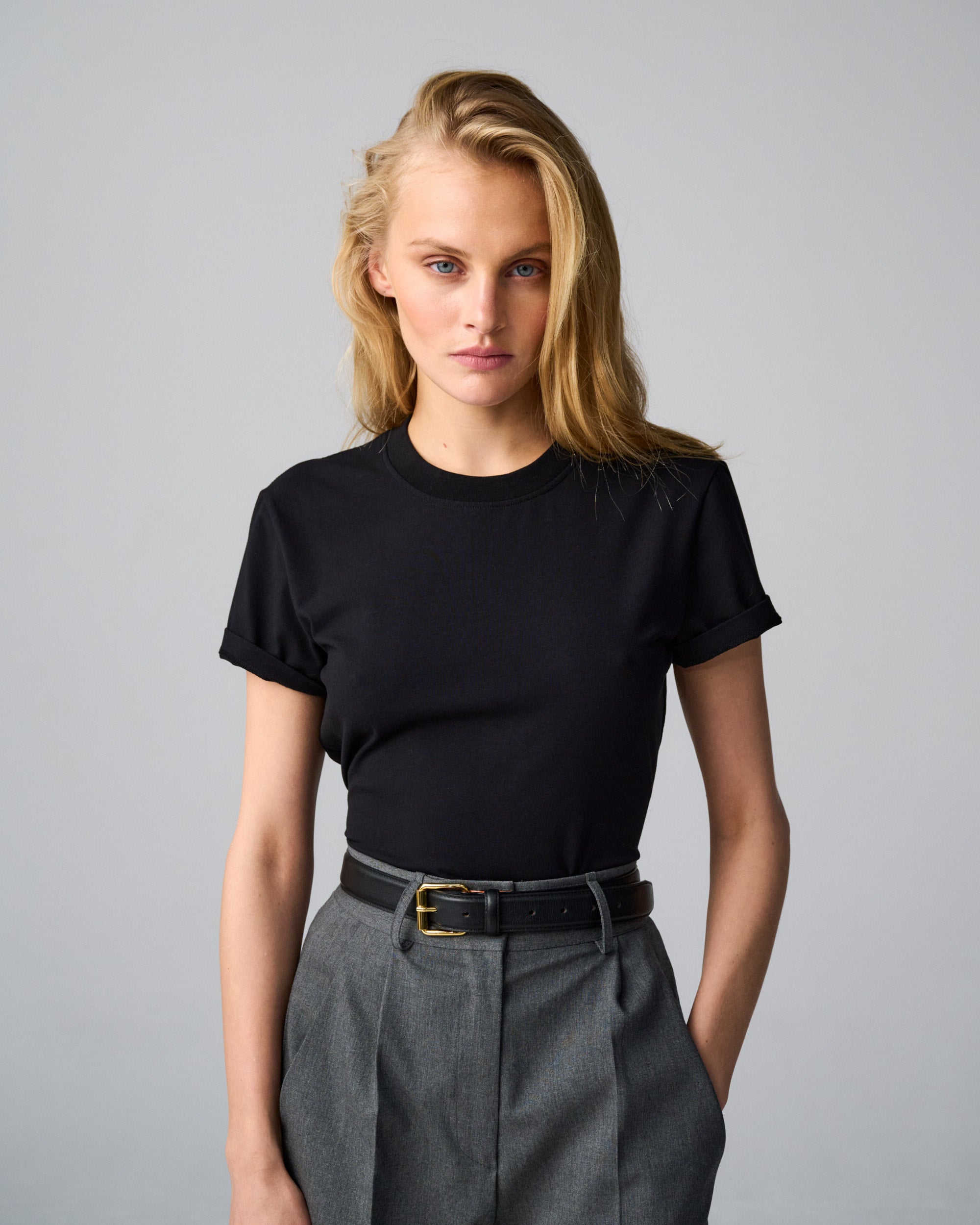 The 90s T-Shirt in Black Cotton