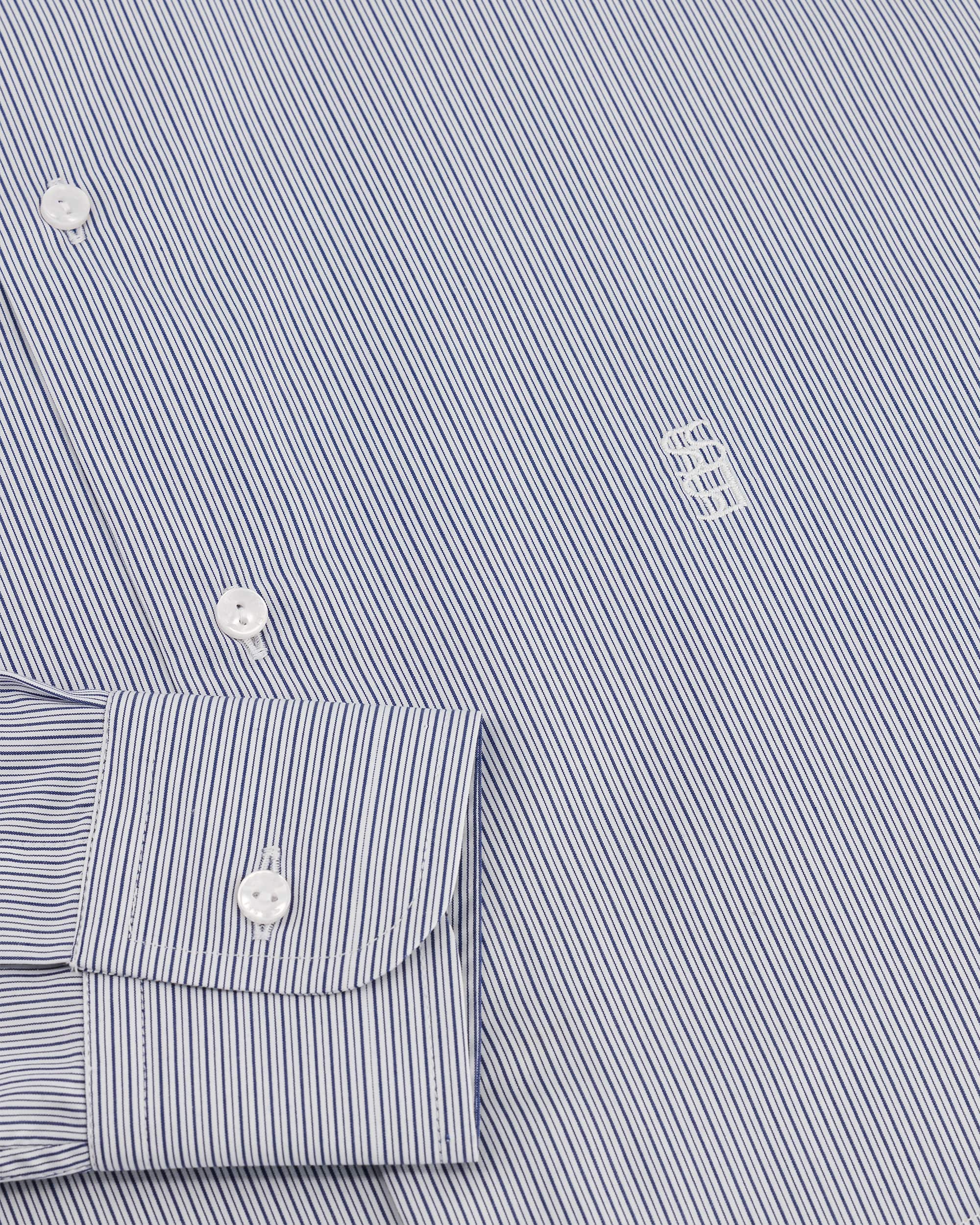 Chemise à fines rayures bleues Leo