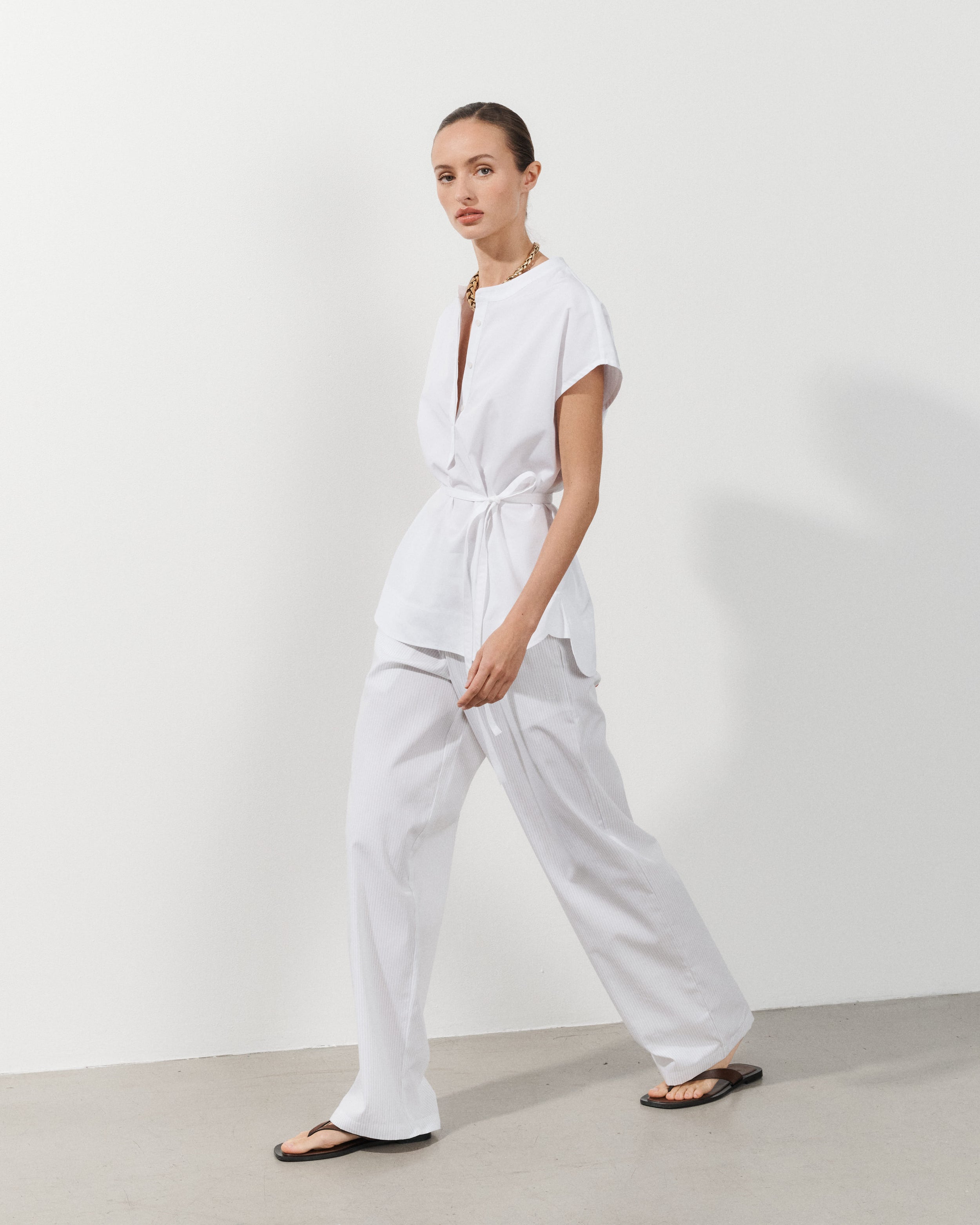 Allegra White Cotton Poplin Sleeveless Belted Shirt