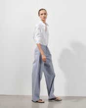Charger l&#39;image dans la galerie, Pantalon en popeline de coton gris Lou
