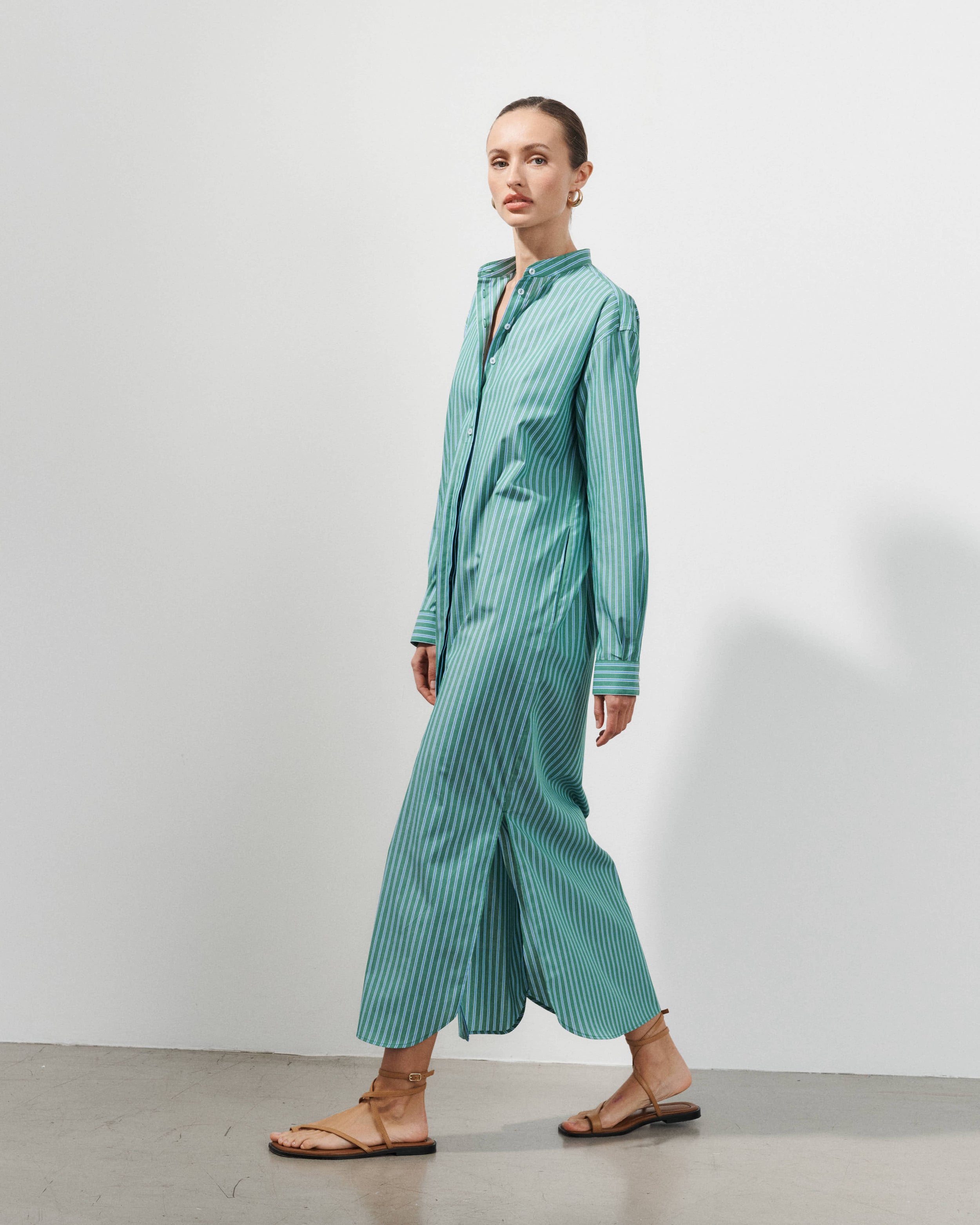 Robe à rayures bleues et vertes Gale