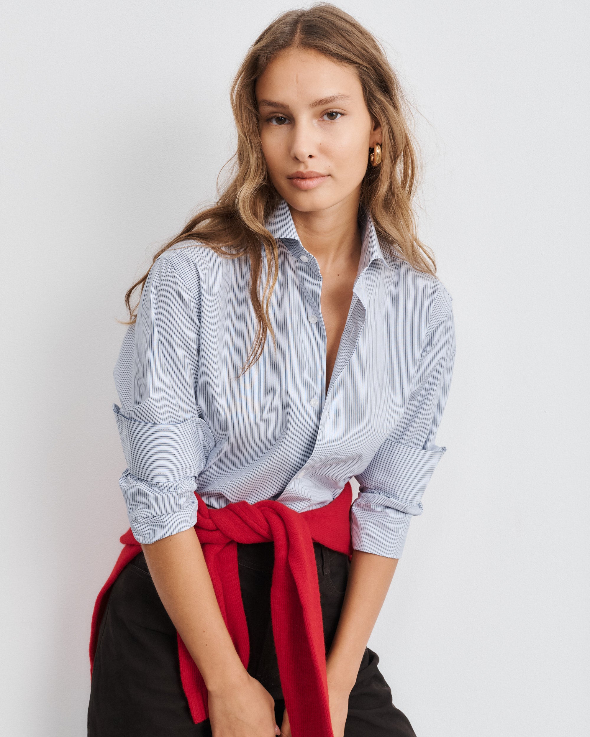 Chemise à fines rayures bleues Leo