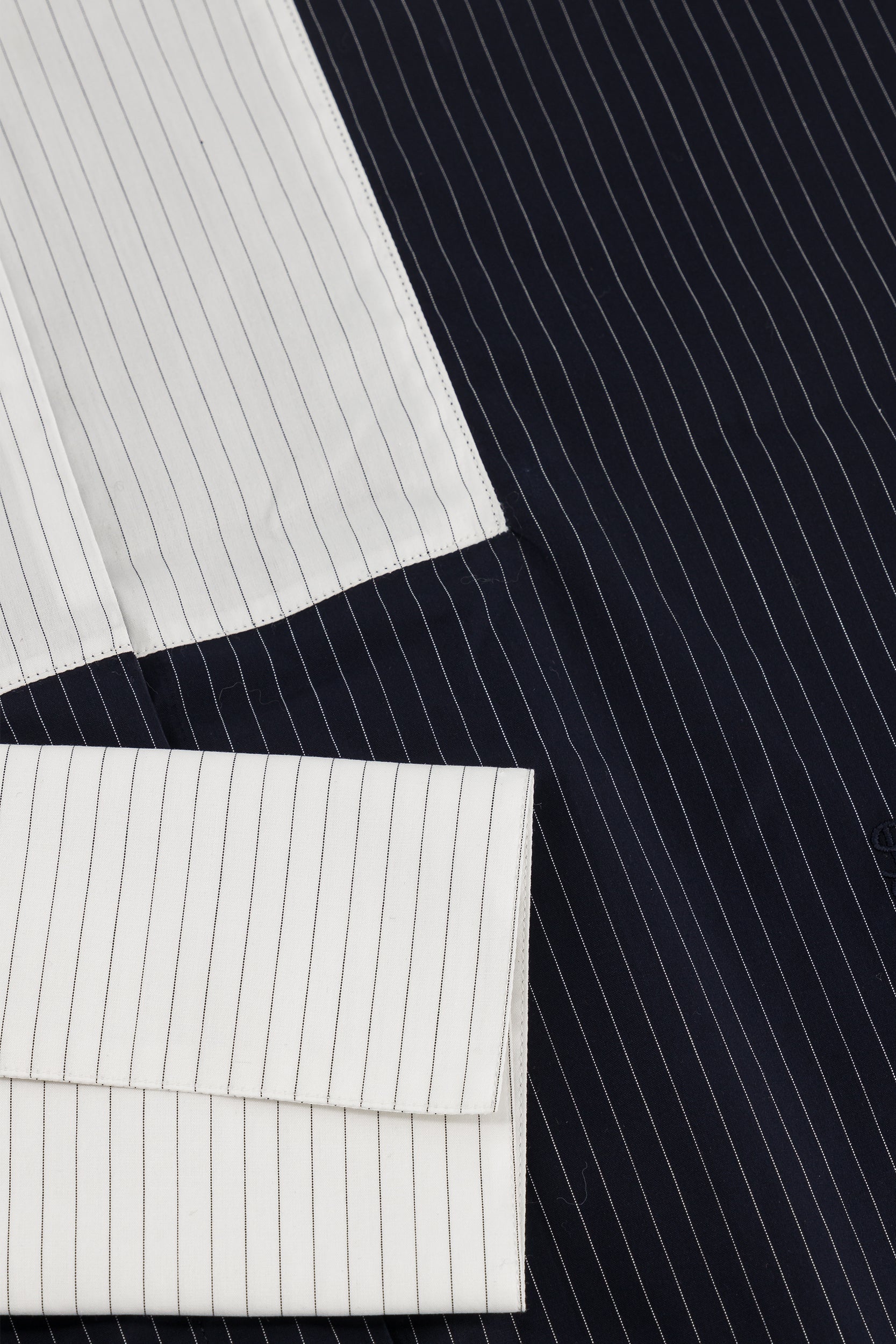 Pantalon marine à rayures blanches Lou