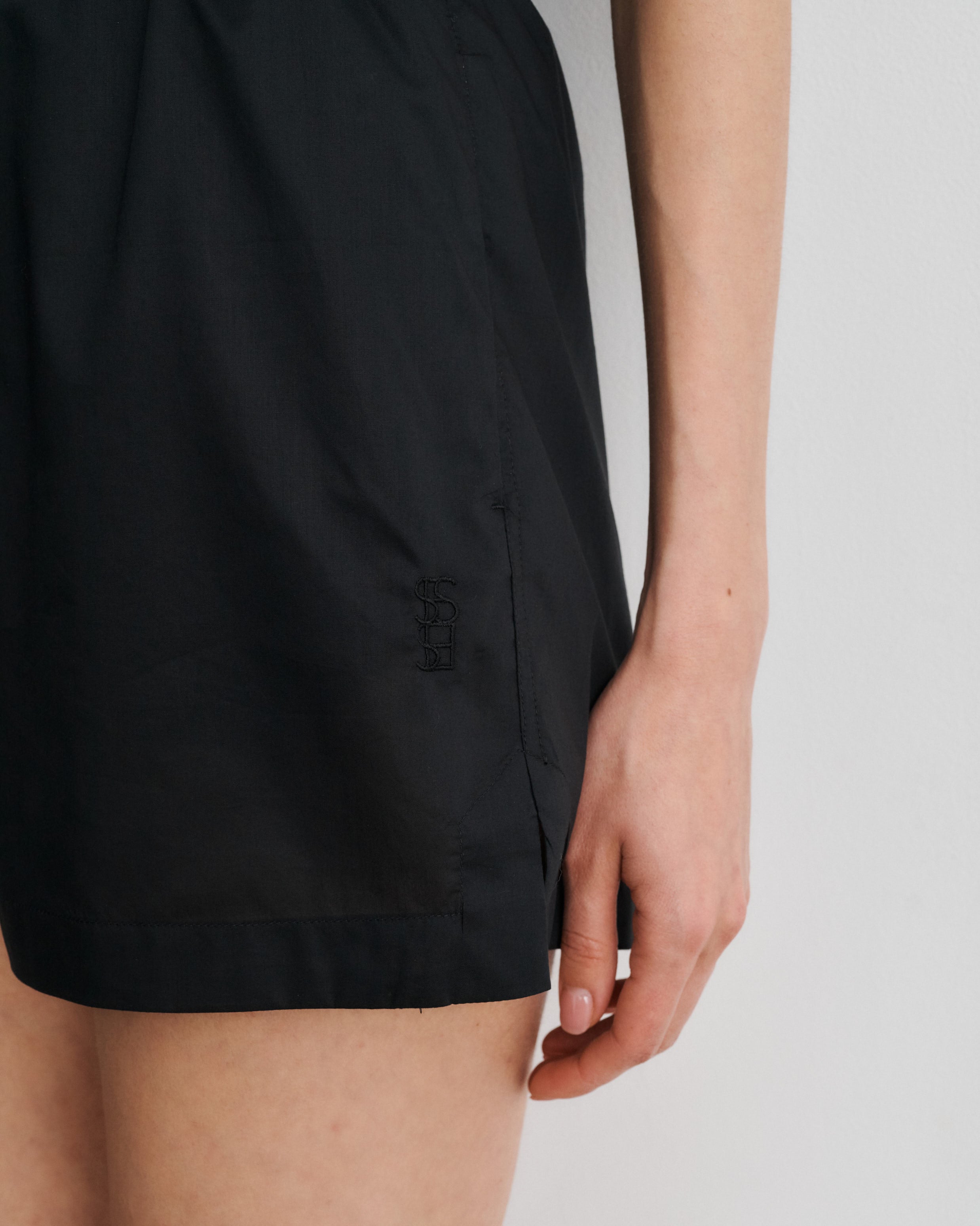 Short en voile de coton noir Alex