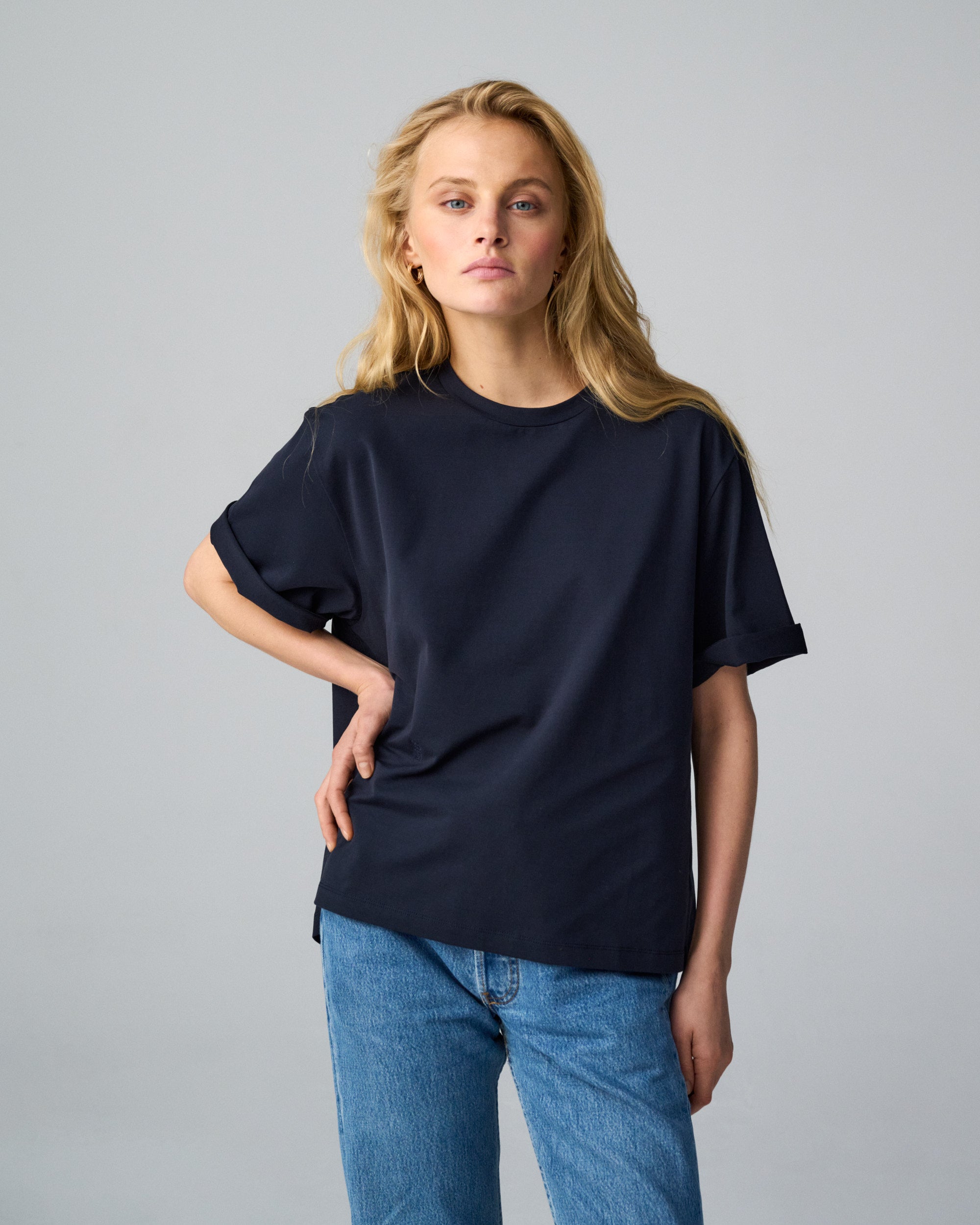 The Oversize T-shirt in Navy Blue Cotton