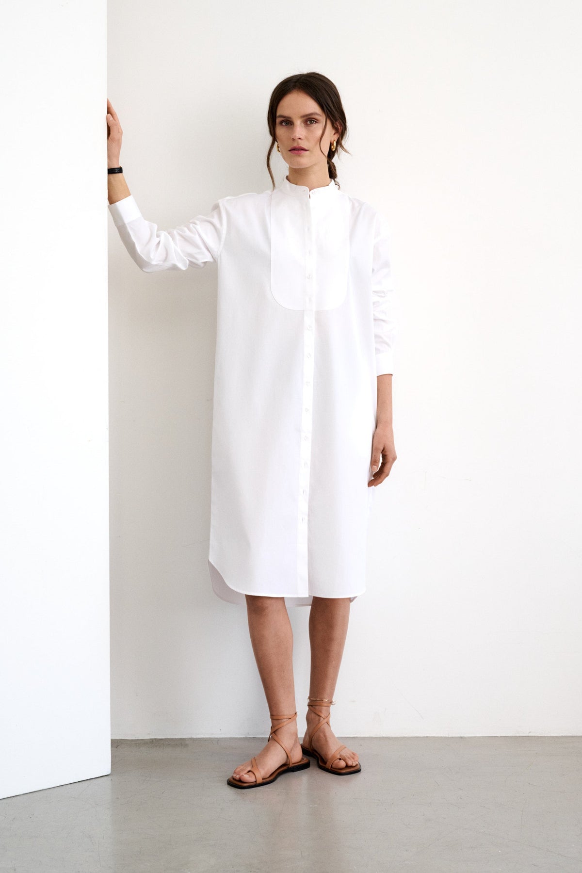 Robe Chemisier Rue Des Abbesses Taille 40 - Fleurs Blanc/Noir/Rouge - Très Bon état