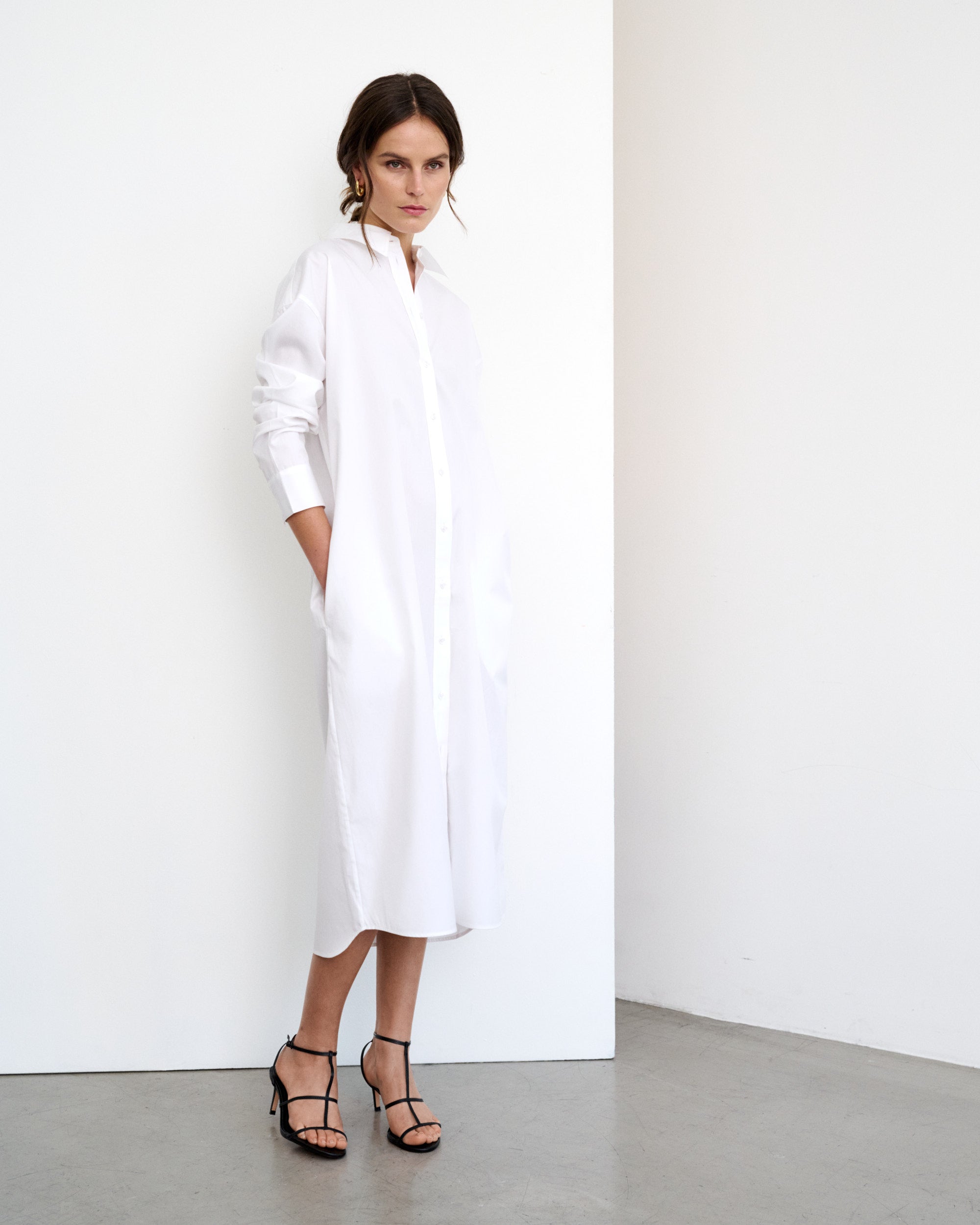  Robe chemise oversize en popeline de coton blanche Kate