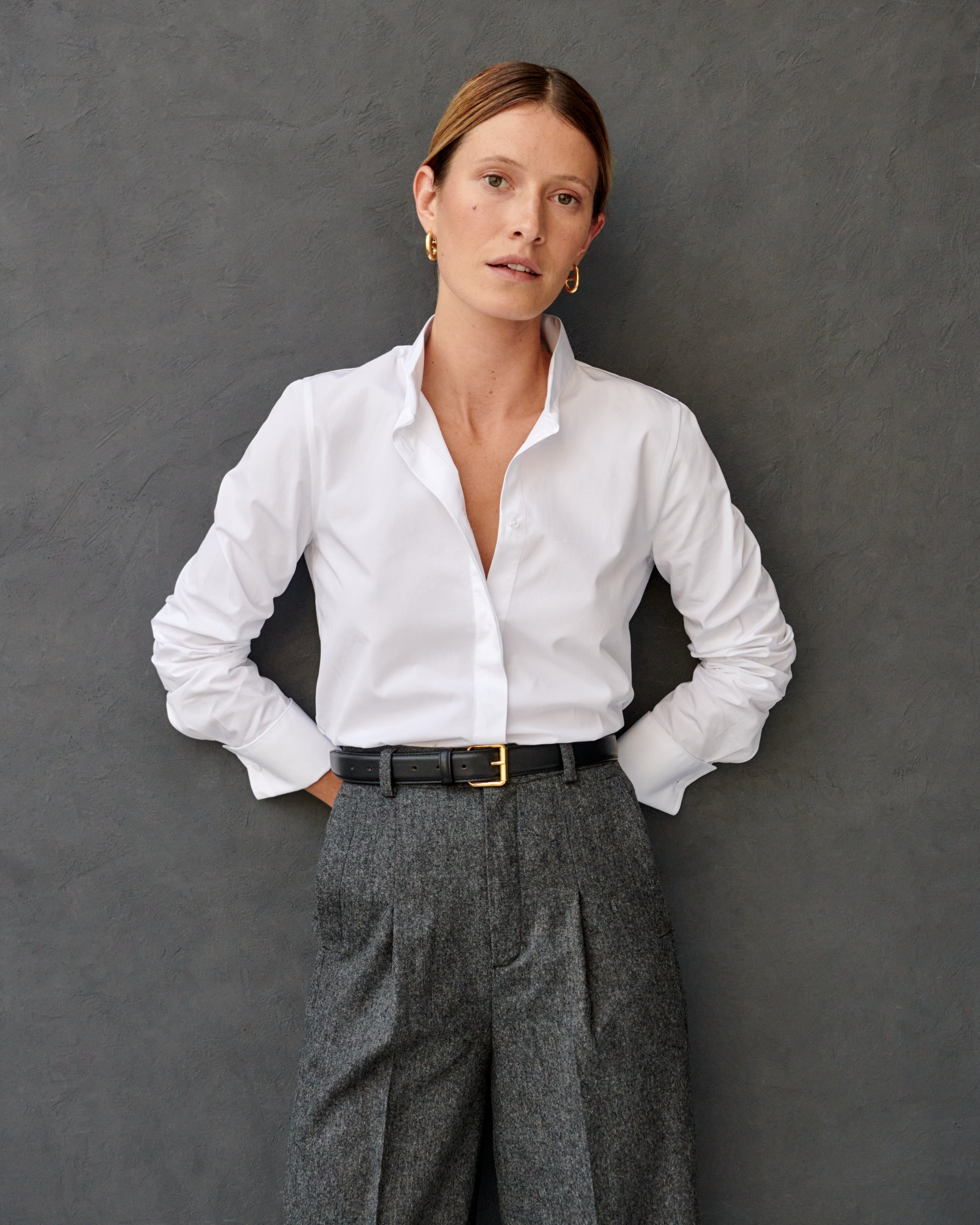 Chemise en popeline de coton blanche à col inversé