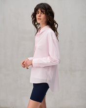 Charger l&#39;image dans la galerie, Chemise oversize en popeline de coton rose pâle
