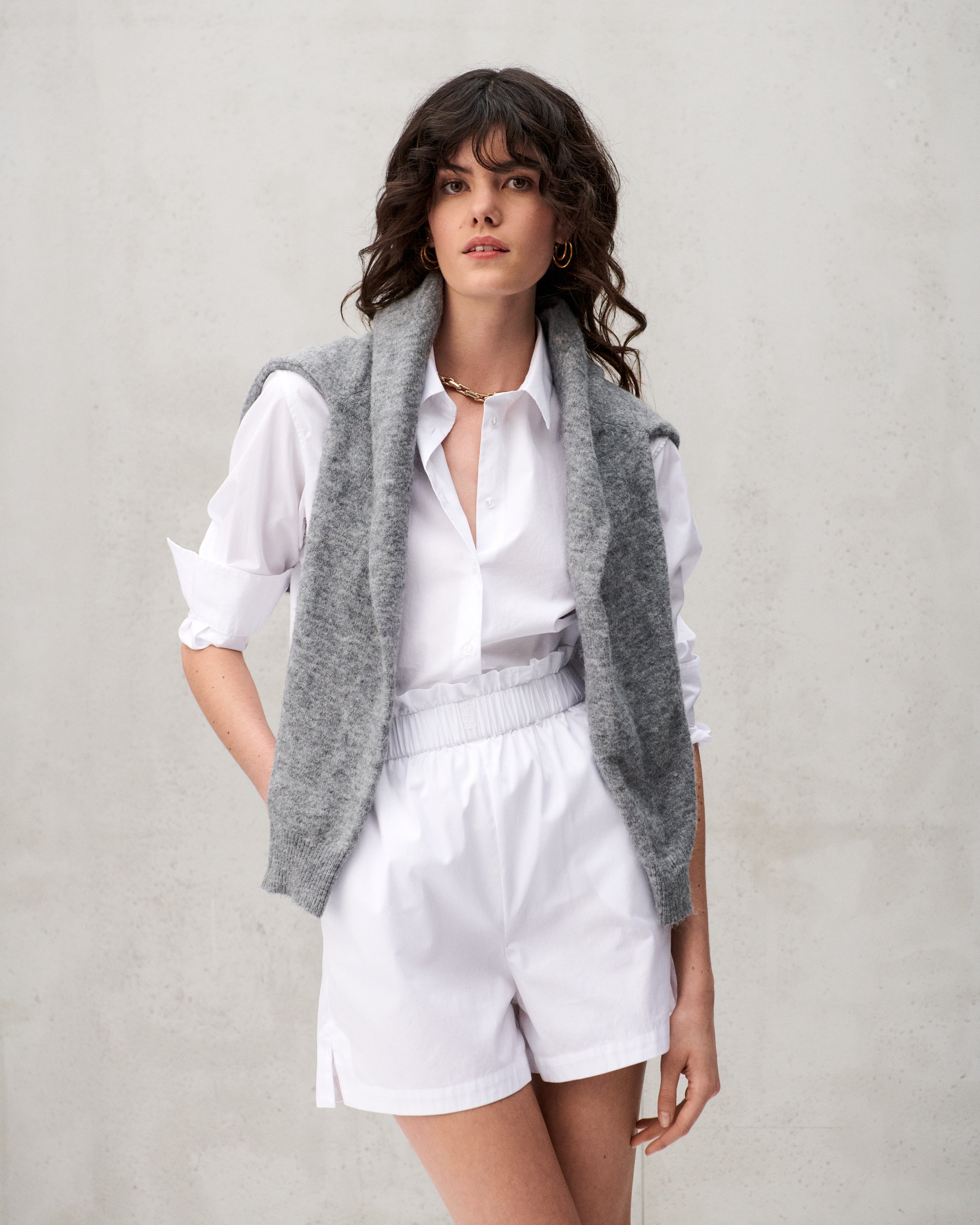 Chemise en popeline de coton blanche