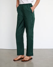 Charger l&#39;image dans la galerie, Pantalon en popeline de coton vert Andrea
